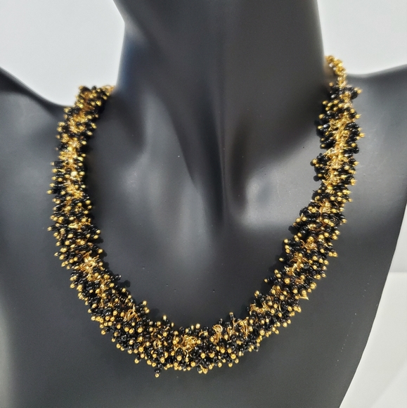 Gold Tone Necklace - Picture 2 of 5